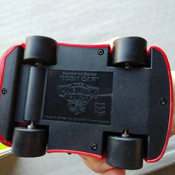 Travel Activity Set: Chevron Cars Fun Club Box, Coloring Book collectibles - Picture 16 of 17